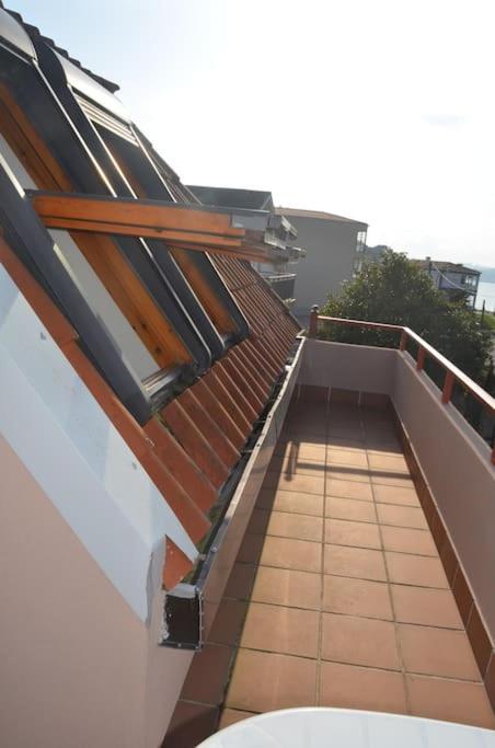 Apartamento Precioso ático a pie de playa, en Miño. Exterior foto